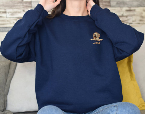 Golden Retriever Dog Embroidery Sweatshirt | Personalized Dog sweater Embroidery / Golden Retriever Shirts / Add Your Dog Name / Dog Mom Tee